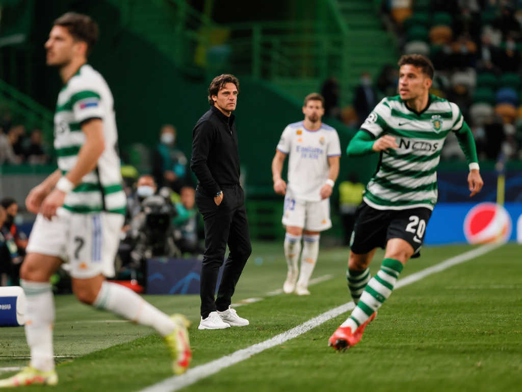 林良锋：现在指责阿莫林？真是无知又恶毒！